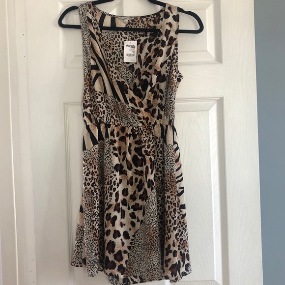 Charlotte Russe Leopard Print Dress NWT XS - Picture 1 of 4